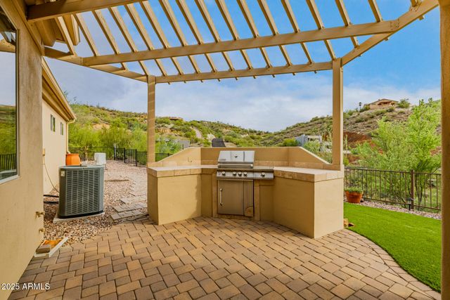 18685 E AGUA Vista, Black Canyon City, AZ 85324