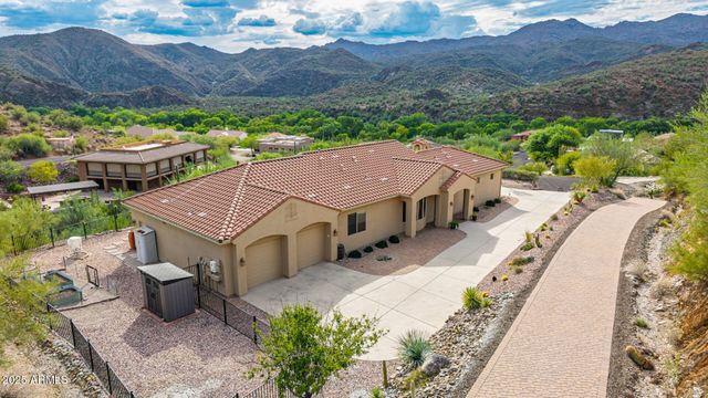 18685 E AGUA Vista, Black Canyon City, AZ 85324