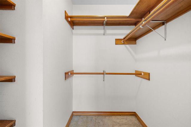 1196 Sherrill LN, Lexington, TX 78947