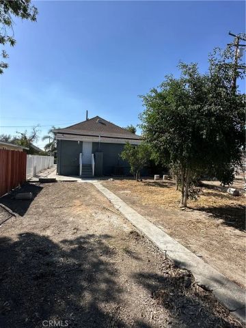 261 Kendall Avenue, San Bernardino, CA 92410