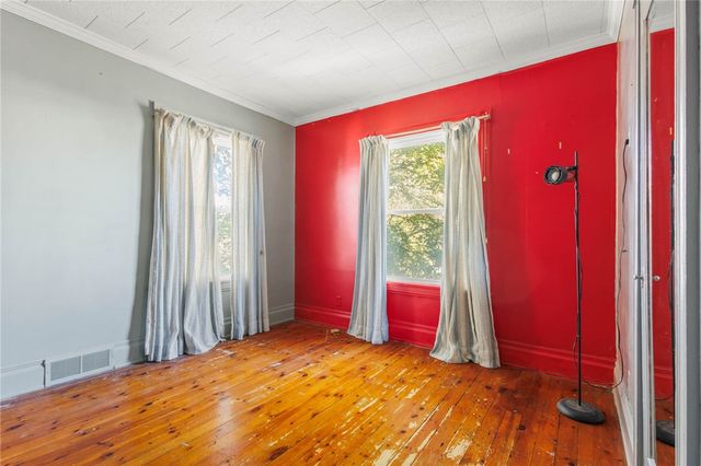 7 Hull Park, Batavia City, NY 14020