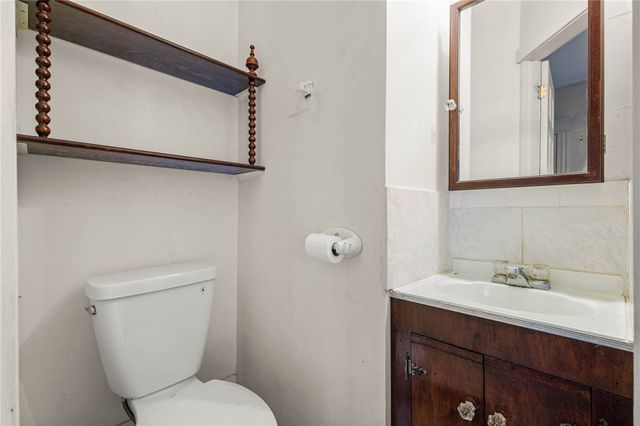 7 Hull Park, Batavia City, NY 14020