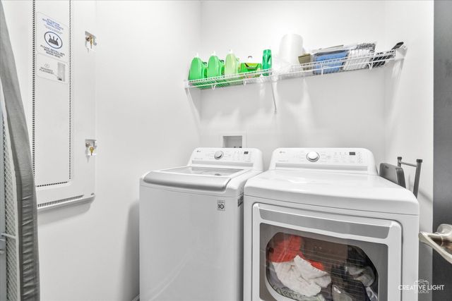 1320 Hawk Hollow Drive, Yorkville, IL 60560