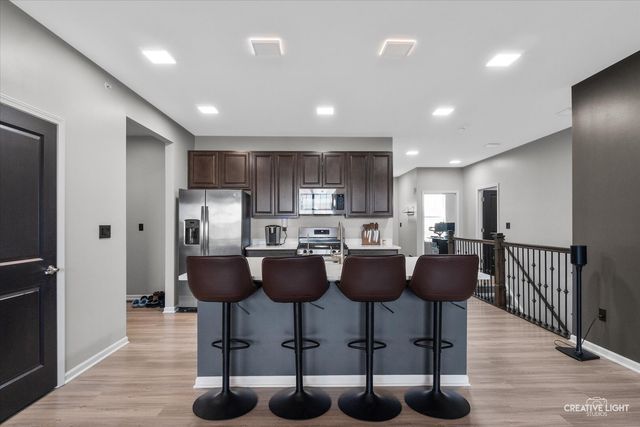 1320 Hawk Hollow Drive, Yorkville, IL 60560