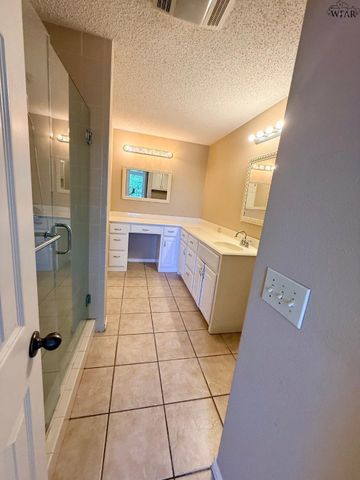 6025 OAKMONT DRIVE, Wichita Falls, TX 76310