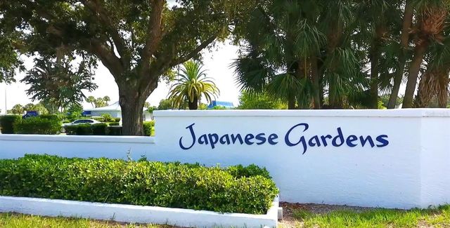 5621 SUNFLOWER ROAD, Venice, FL 34293