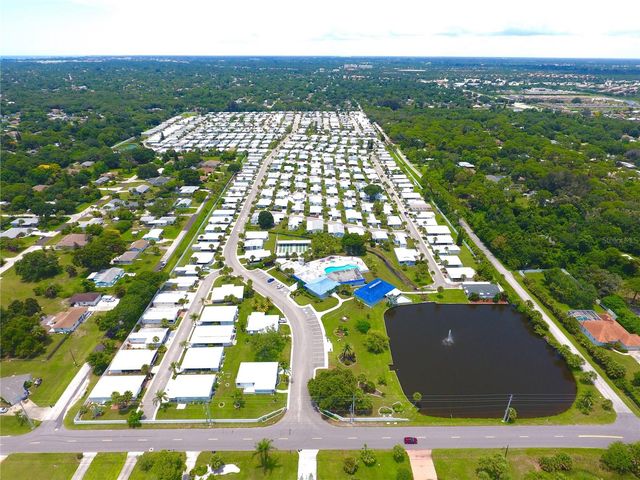 5621 SUNFLOWER ROAD, Venice, FL 34293