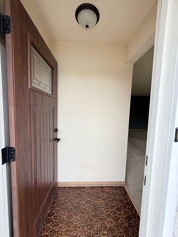 2656 W 98th Place, Evergreen Park, IL 60805