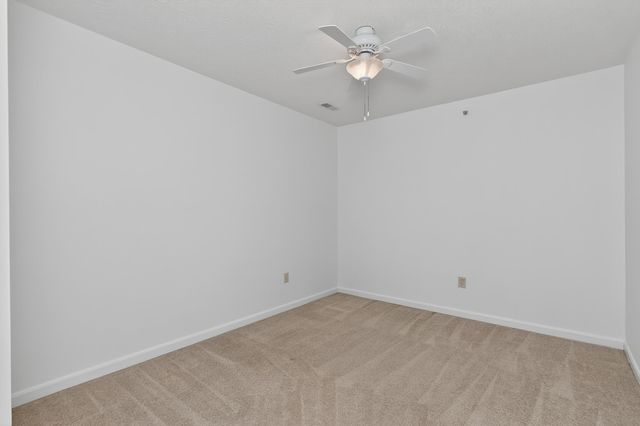 1854 Mimosa Trail, Florence, KY 41042