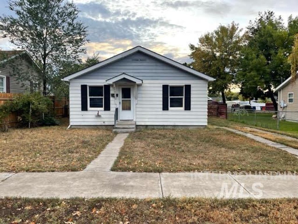 271 Tyler Street, Twin Falls, ID 83301
