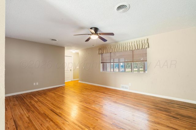 429 MESQUITE Avenue, Amarillo, TX 79108