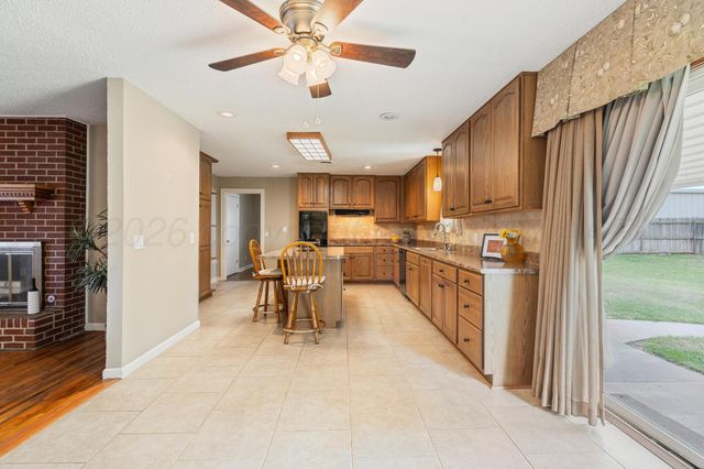 429 MESQUITE Avenue, Amarillo, TX 79108
