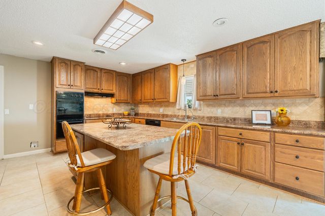 429 MESQUITE Avenue, Amarillo, TX 79108