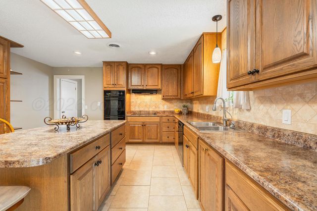 429 MESQUITE Avenue, Amarillo, TX 79108