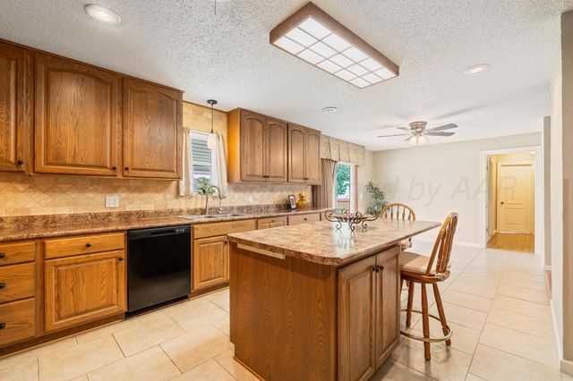 429 MESQUITE Avenue, Amarillo, TX 79108