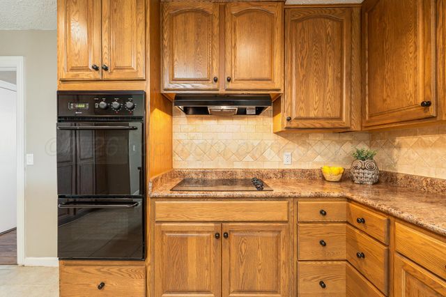 429 MESQUITE Avenue, Amarillo, TX 79108