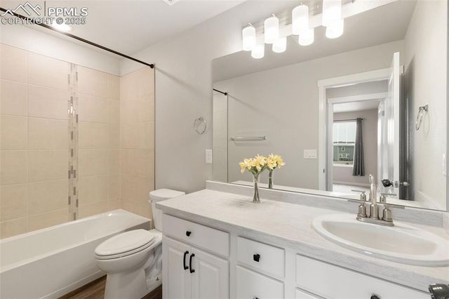 8121 Lookout Court, Colorado Springs, CO 80925