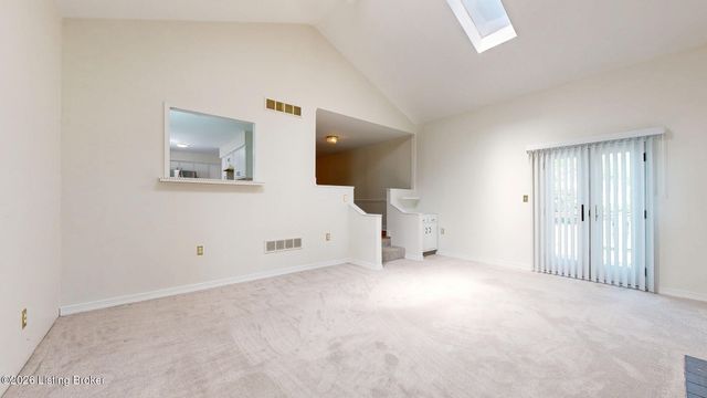 3806 Napanee Rd, Louisville, KY 40207