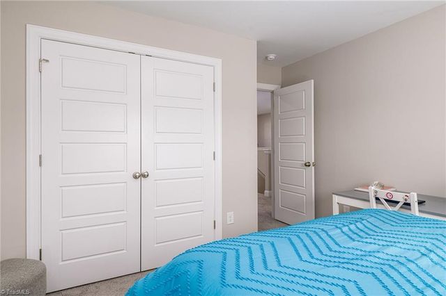 1727 Eastover Drive, Kernersville, NC 27284