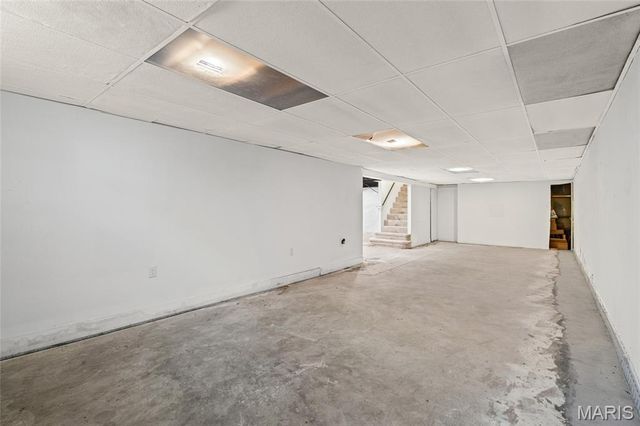 1198 Soria Street, St Louis, MO 63138