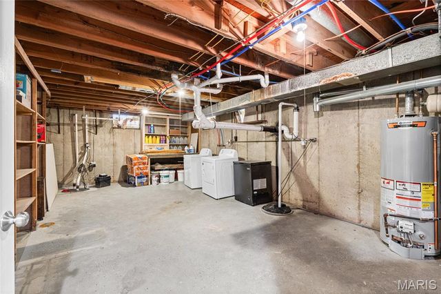 1198 Soria Street, St Louis, MO 63138