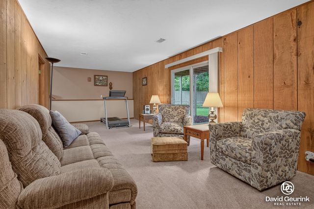 325 N Lindy Street, Holland Twp, MI 49464