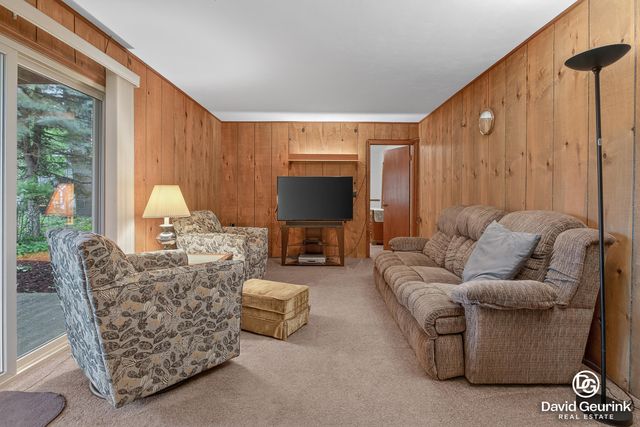 325 N Lindy Street, Holland Twp, MI 49464