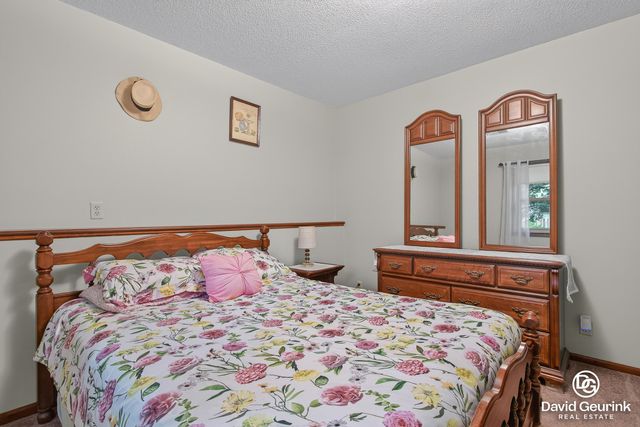 325 N Lindy Street, Holland Twp, MI 49464