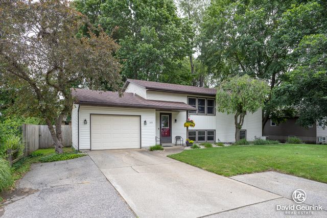 325 N Lindy Street, Holland Twp, MI 49464