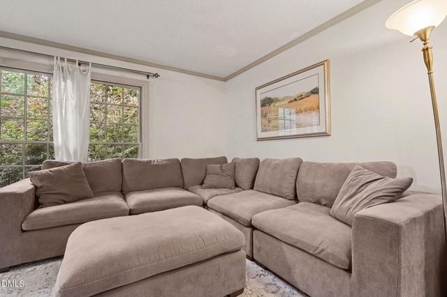 8804 N View Court, Raleigh, NC 27613