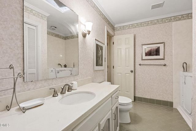 8804 N View Court, Raleigh, NC 27613