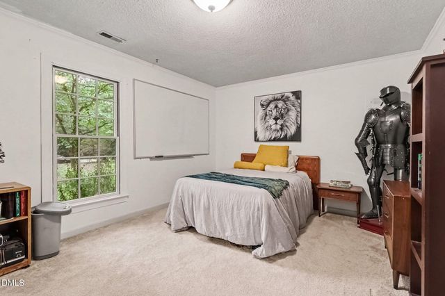 8804 N View Court, Raleigh, NC 27613