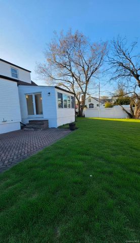 1515 Paul Street, Baldwin, NY 11510