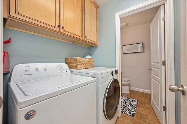 608 Shasta Oaks Cir, Roseville, CA 95678