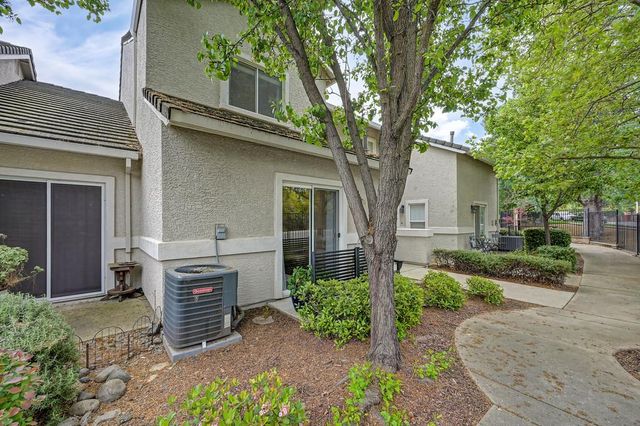 608 Shasta Oaks Cir, Roseville, CA 95678