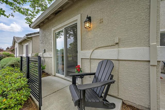 608 Shasta Oaks Cir, Roseville, CA 95678