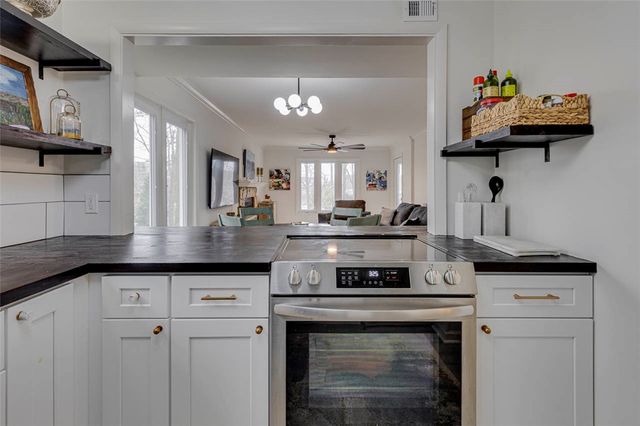 805 Northlake Drive, Anderson, SC 29625