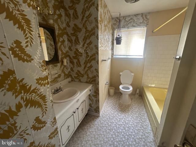 4 OXYOKE CT, Randallstown, MD 21133