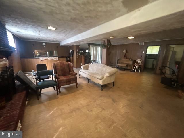 4 OXYOKE CT, Randallstown, MD 21133