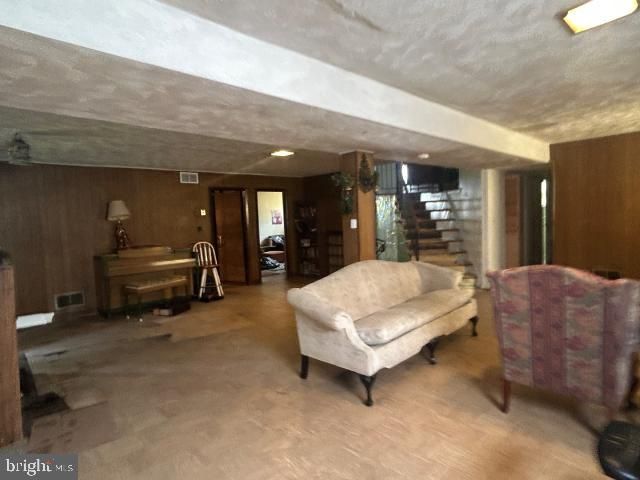 4 OXYOKE CT, Randallstown, MD 21133