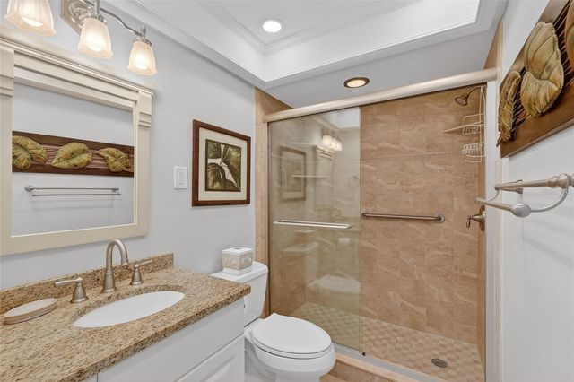 600 MANATEE AVENUE 212, Holmes Beach, FL 34217