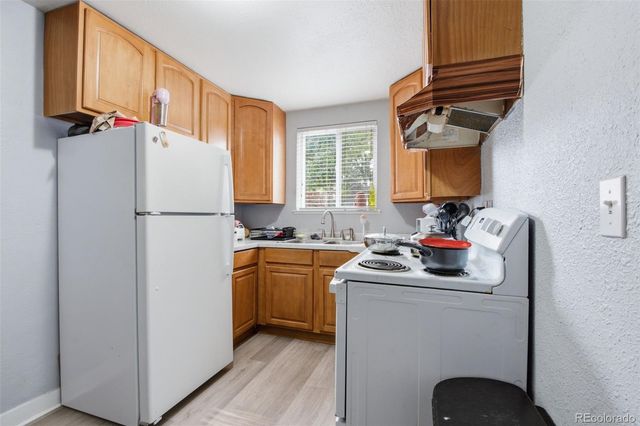 1164-1168 Dallas Street, Aurora, CO 80010