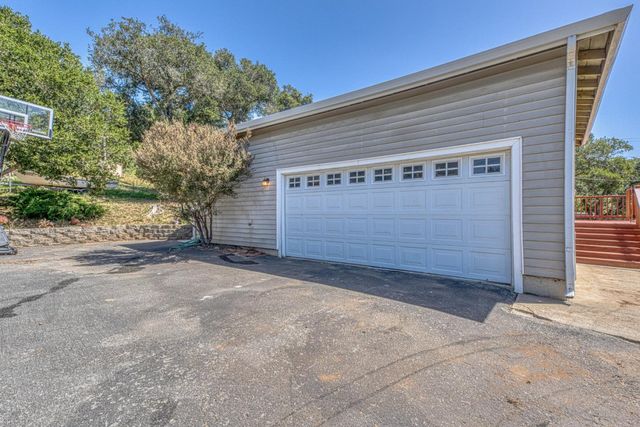 19085 Marjorie Road, Salinas, CA 93907
