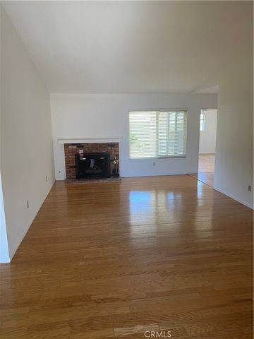 6532 Farinella, Huntington Beach, CA 92647