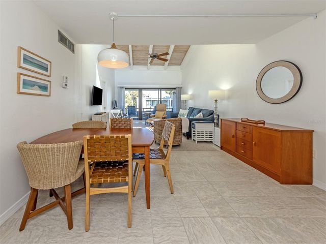 1555 TARPON CENTER DRIVE 242, Venice, FL 34285