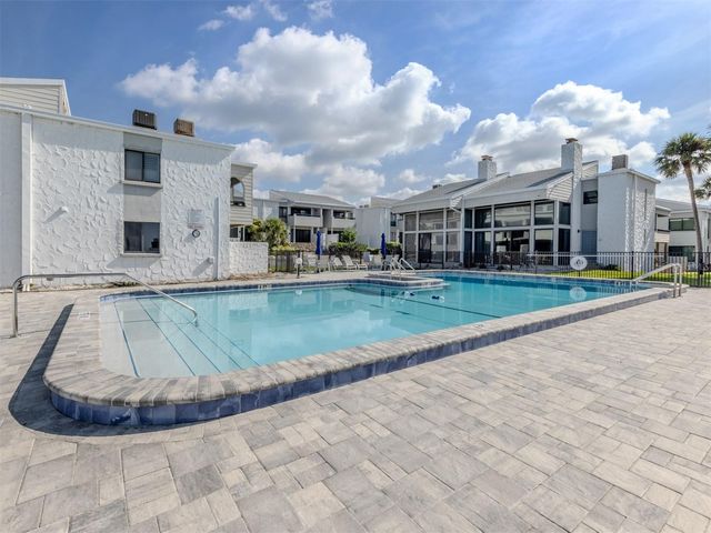 1555 TARPON CENTER DRIVE 242, Venice, FL 34285