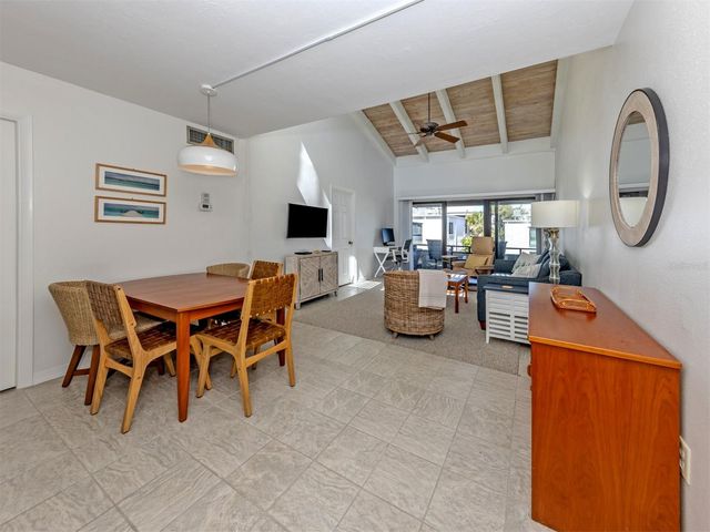 1555 TARPON CENTER DRIVE 242, Venice, FL 34285