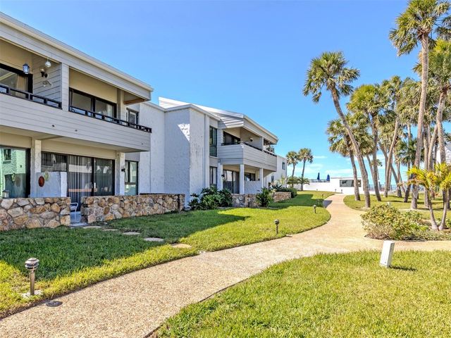 1555 TARPON CENTER DRIVE 242, Venice, FL 34285