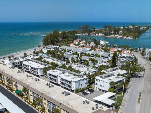 1555 TARPON CENTER DRIVE 242, Venice, FL 34285