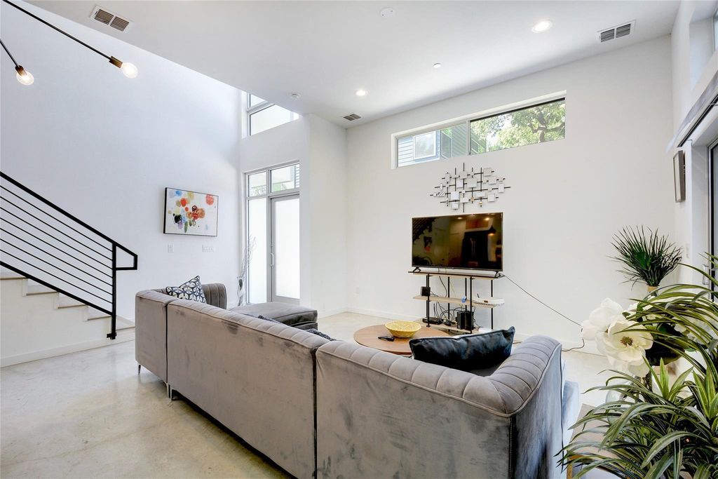 3110 Clawson RD, Austin, TX 78704